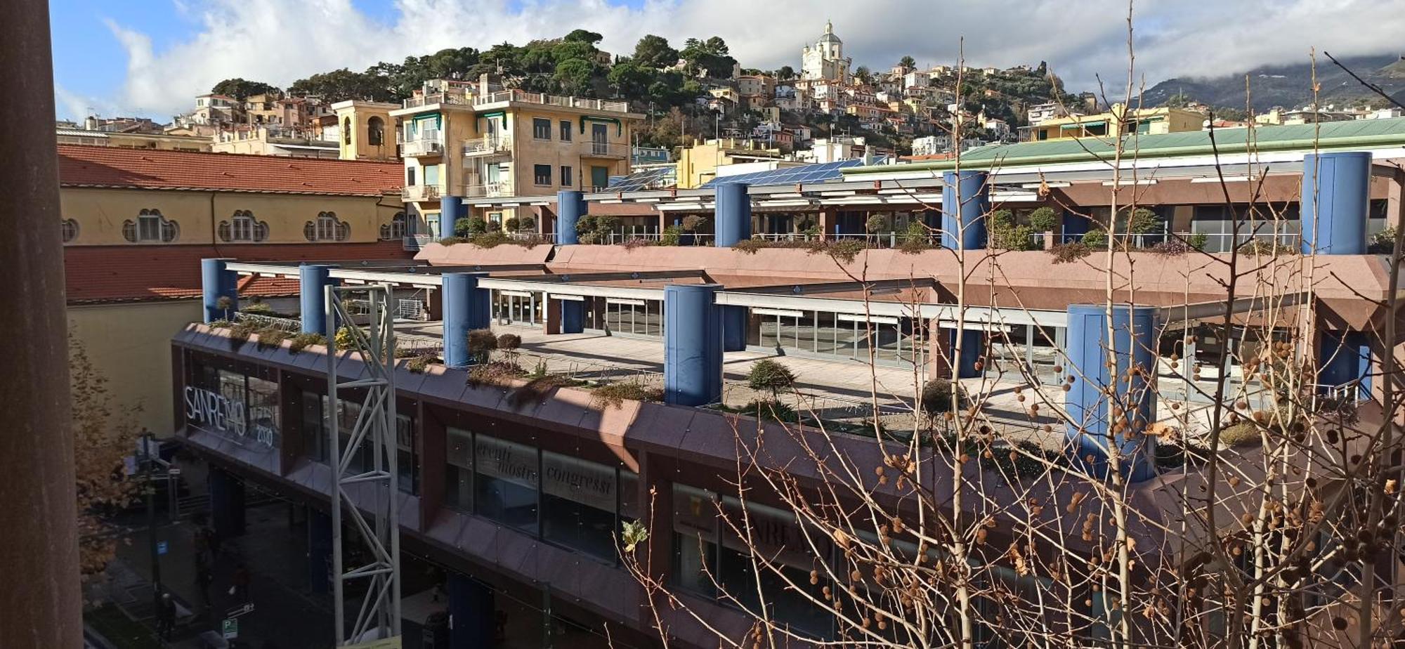 Sanremo Center Leilighet Eksteriør bilde